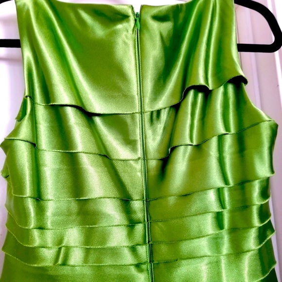 London times tiered Satin dress size 8 - Picture 3 of 5